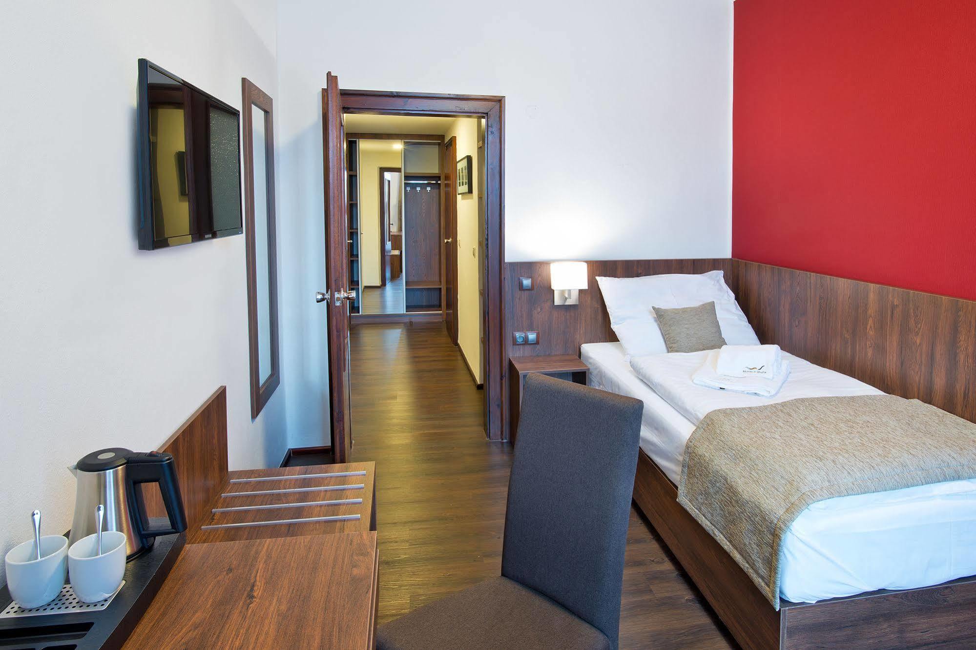 Hotel U Hada Zatec Ngoại thất bức ảnh